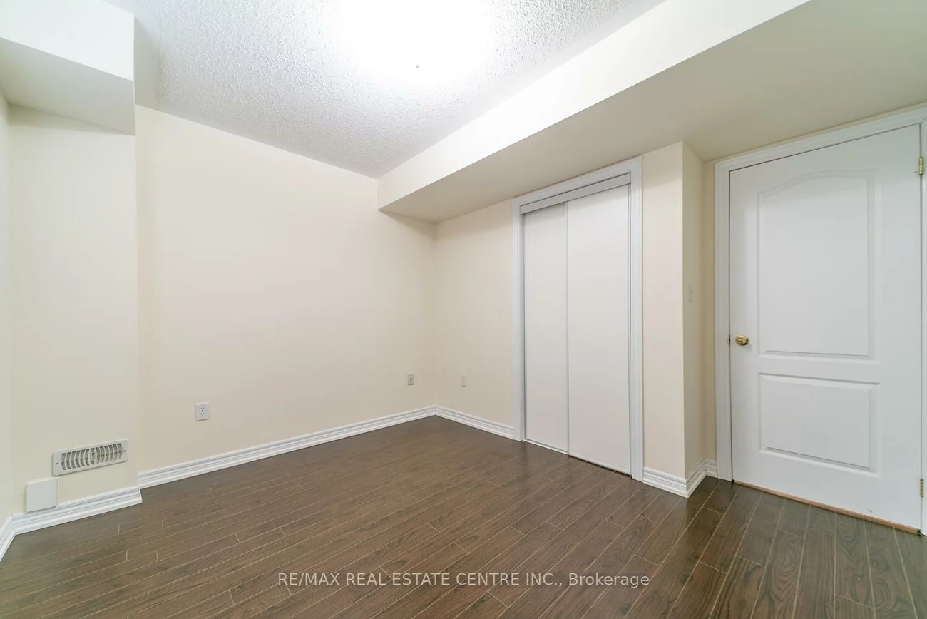 1449, Granrock, East Credit, Mississauga