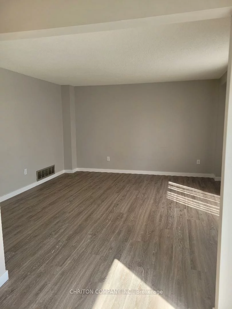 1078, Lovingston, Rathwood, Mississauga