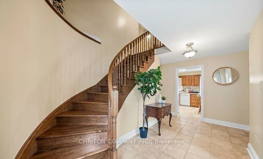 1078, Lovingston, Rathwood, Mississauga