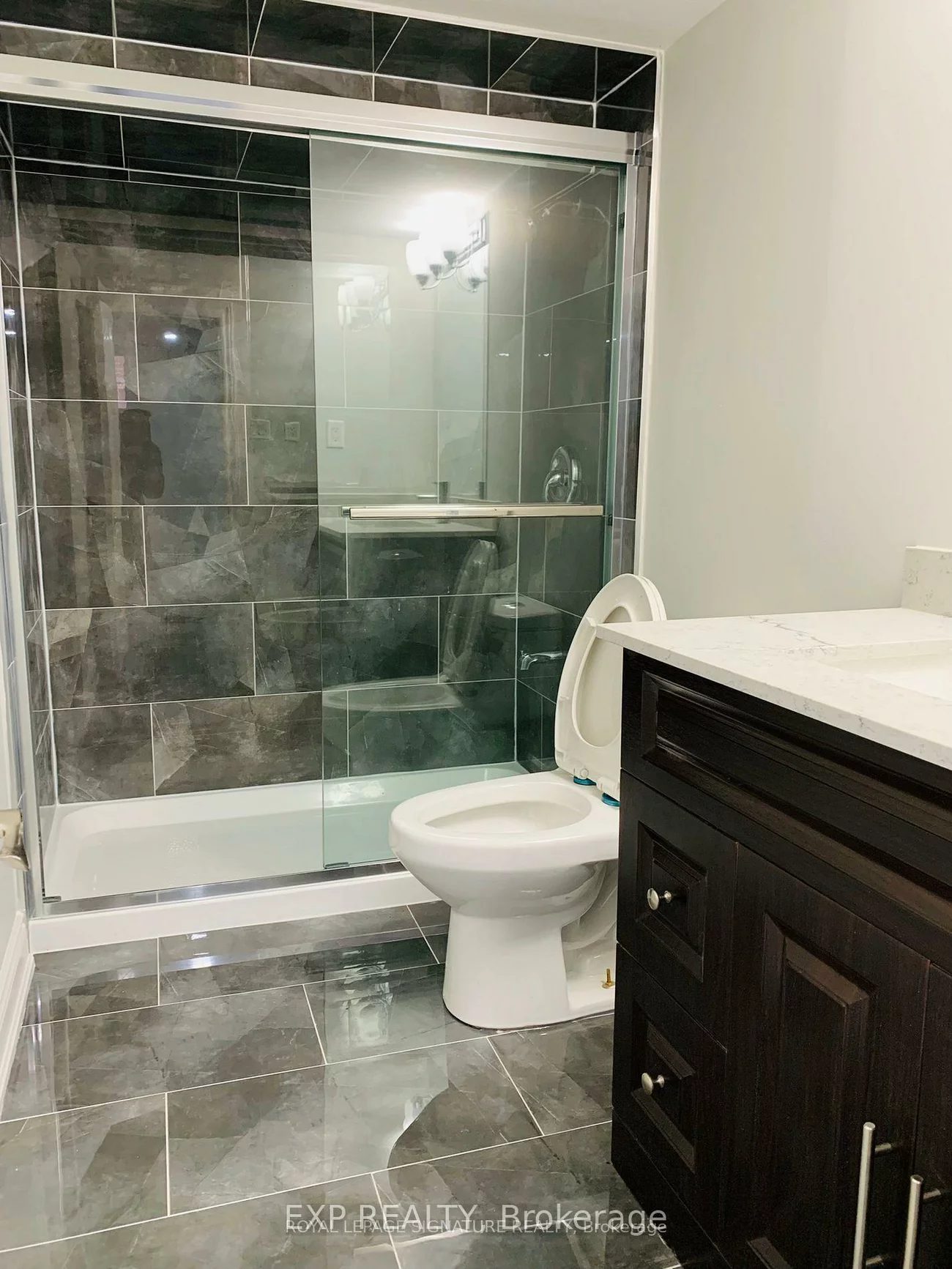 3315, Chipley, Malton, Mississauga