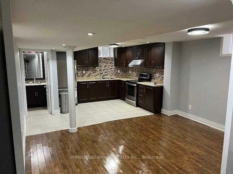 5169, Palomar, Hurontario, Mississauga