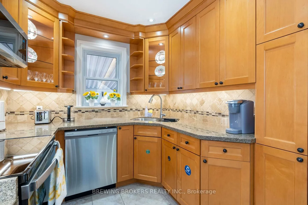 1536, Applewood, Lakeview, Mississauga
