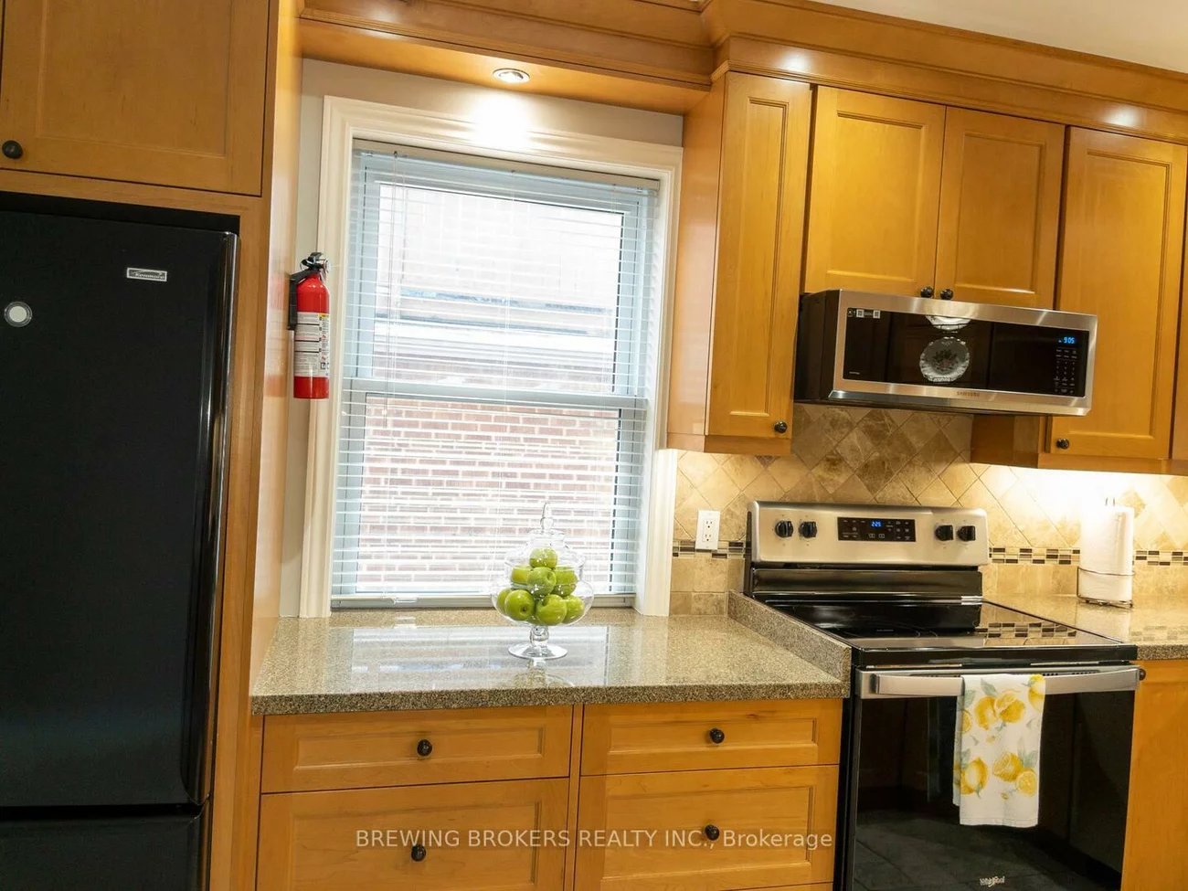 1536, Applewood, Lakeview, Mississauga