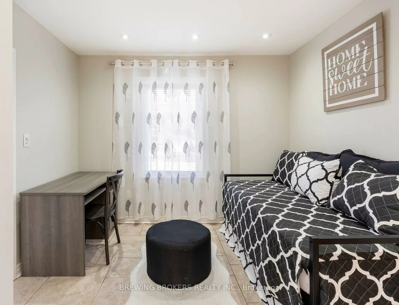 1536, Applewood, Lakeview, Mississauga