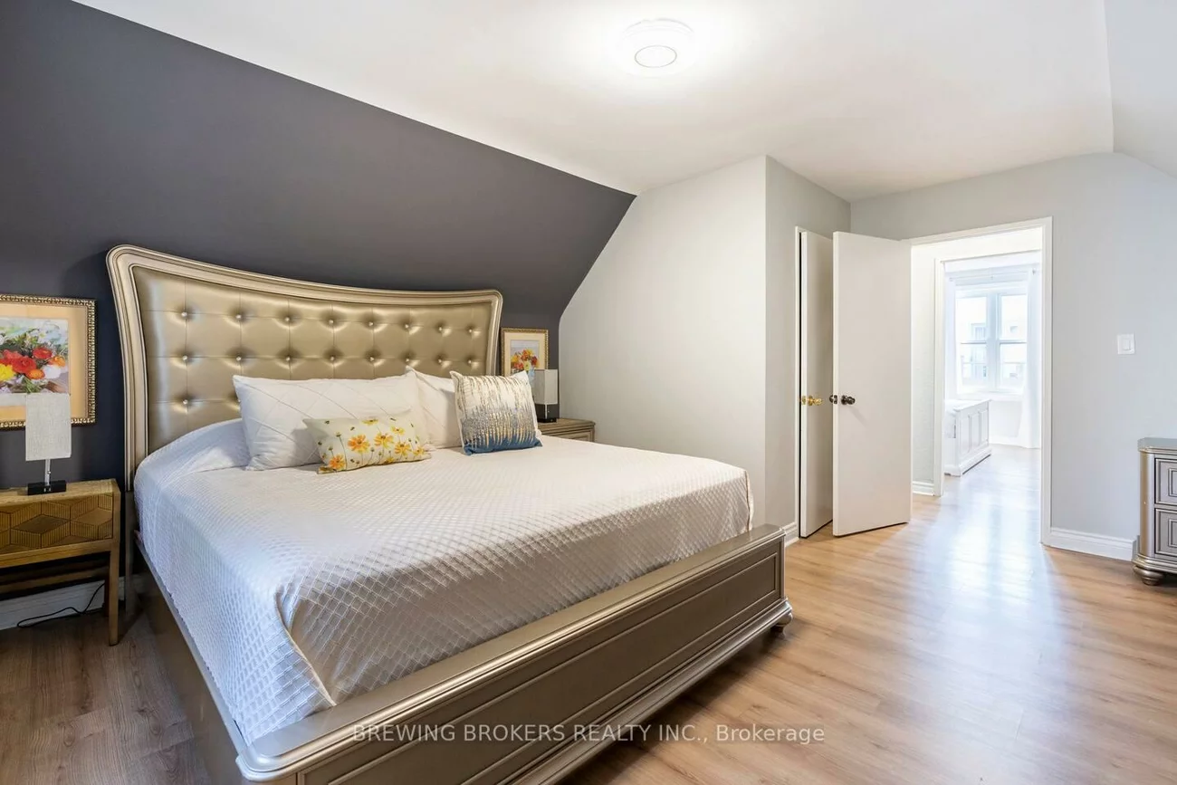 1536, Applewood, Lakeview, Mississauga