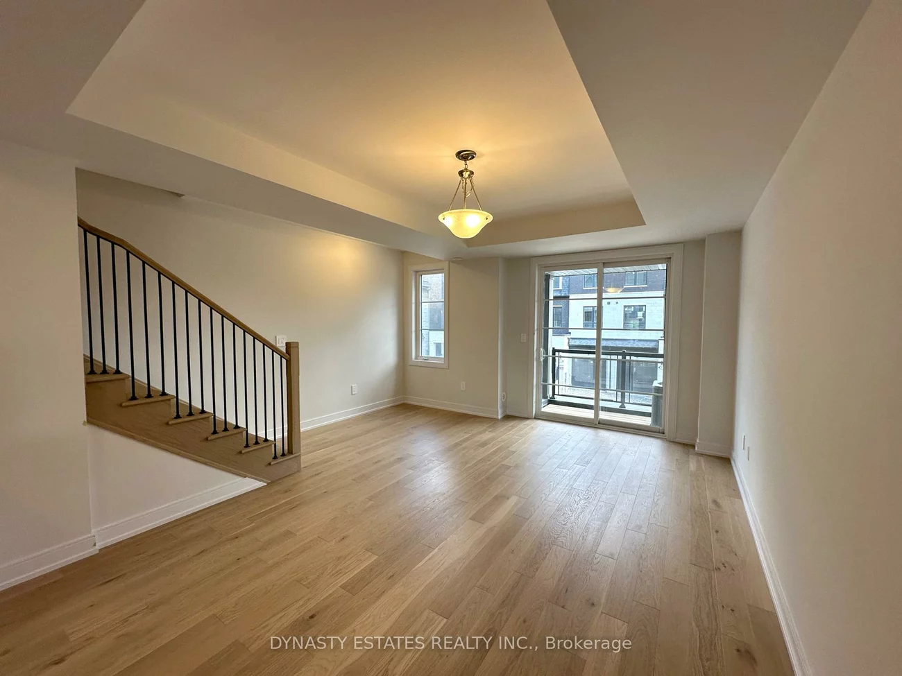 5947, Saigon, East Credit, Mississauga