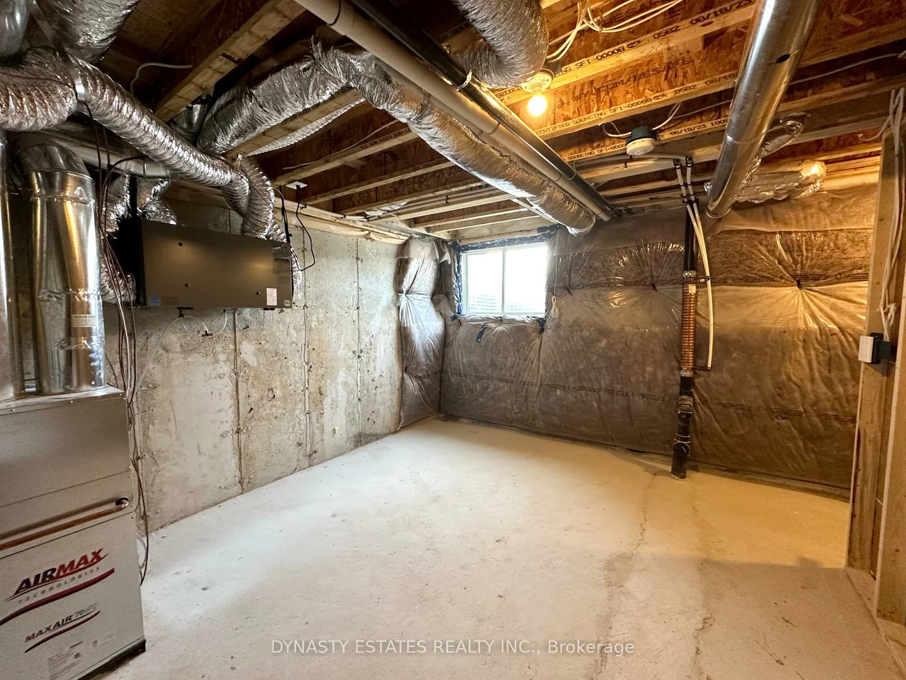 5947, Saigon, East Credit, Mississauga