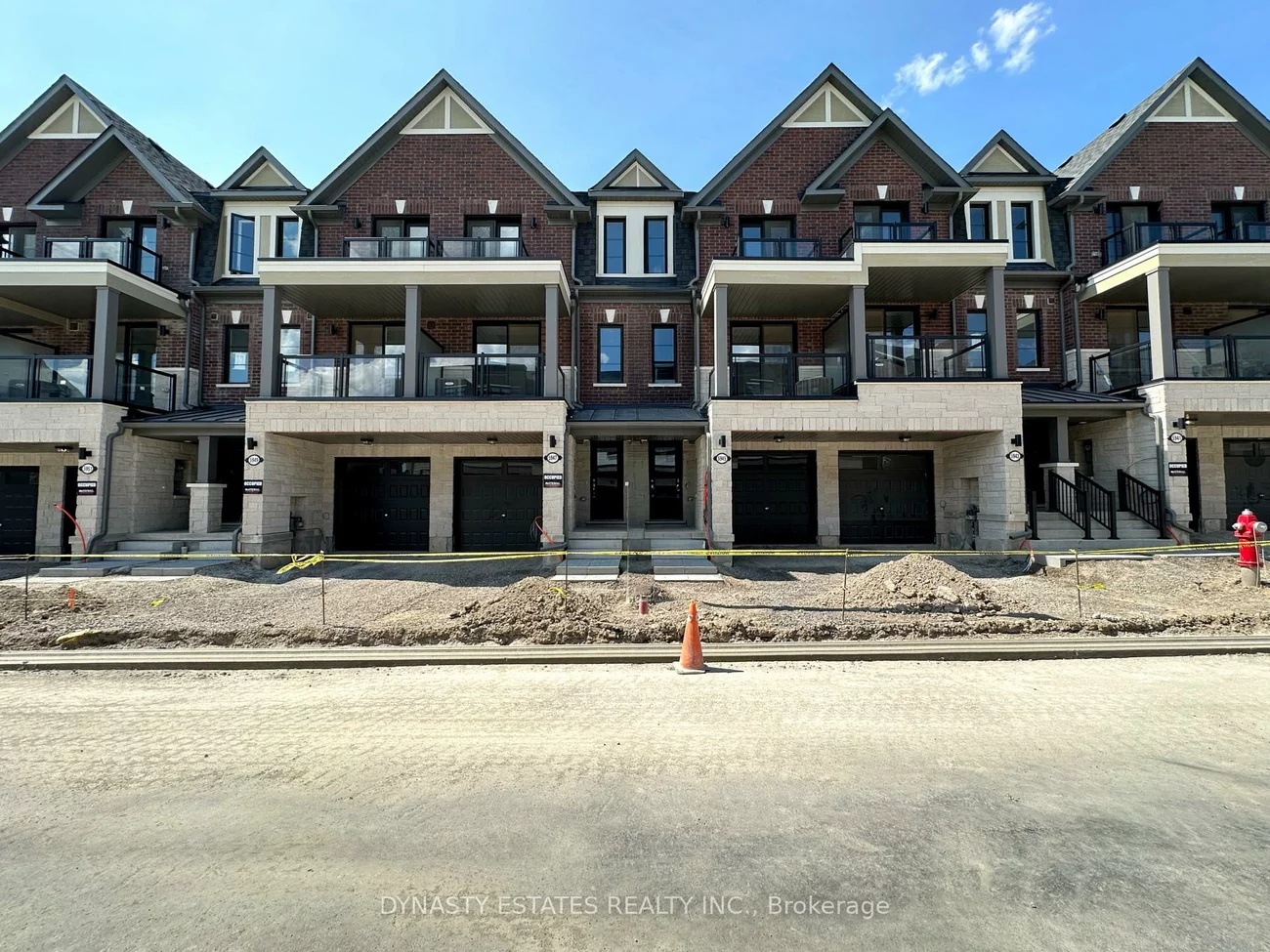5947, Saigon, East Credit, Mississauga