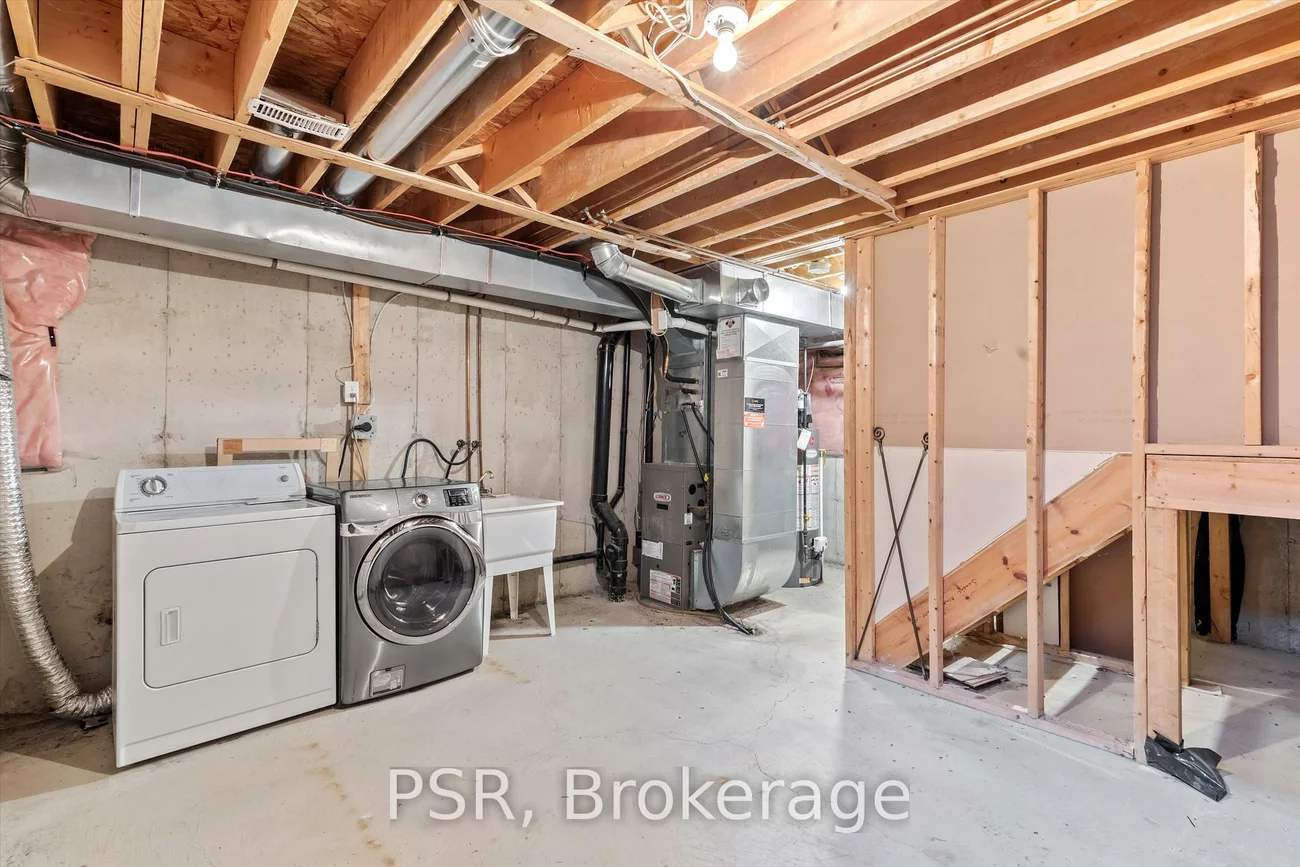 7125, Chatham, Lisgar, Mississauga