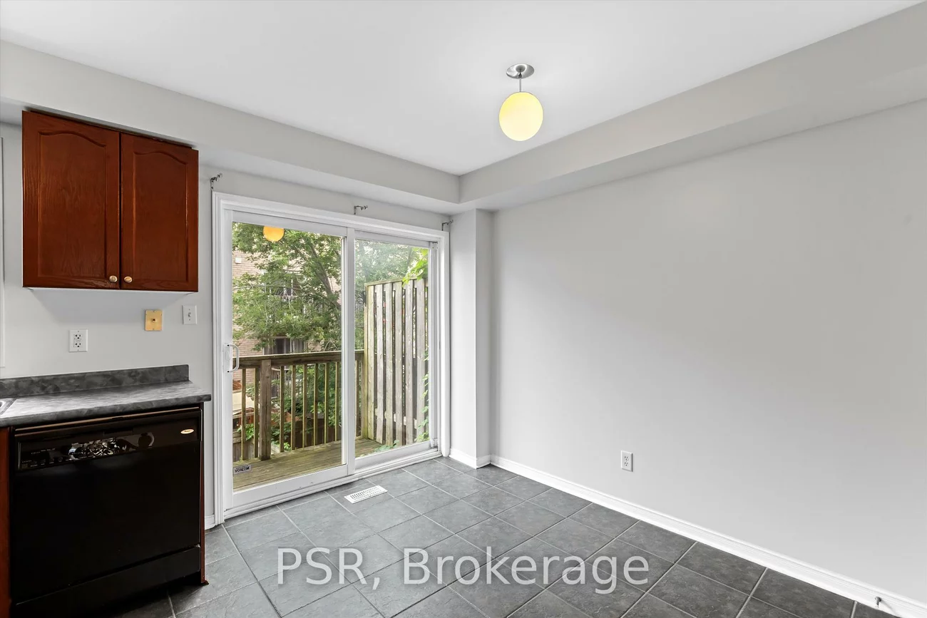7125, Chatham, Lisgar, Mississauga