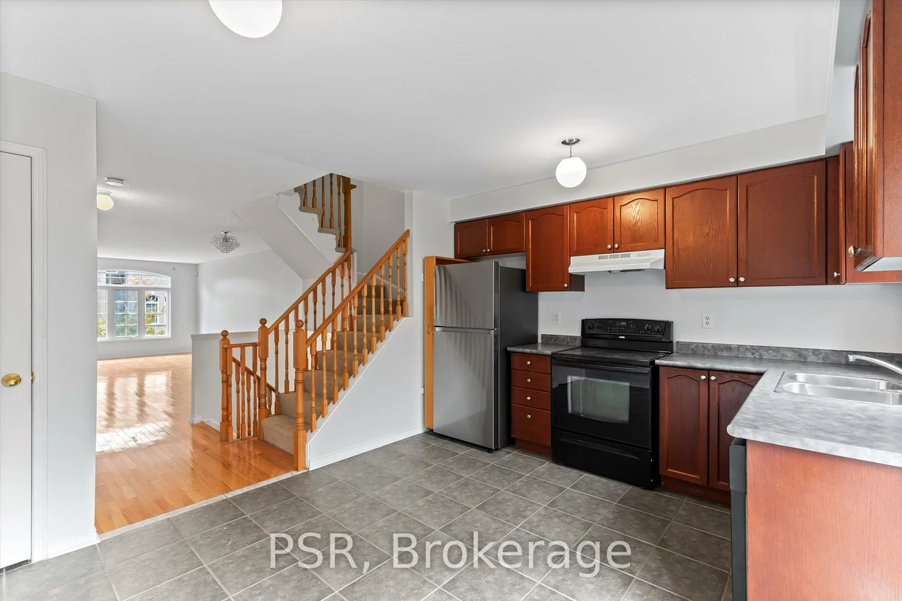 7125, Chatham, Lisgar, Mississauga