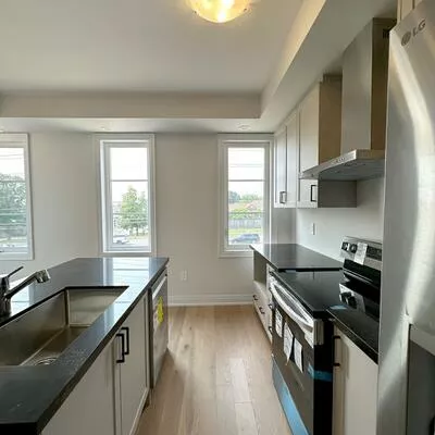 5945, Saigon, East Credit, Mississauga