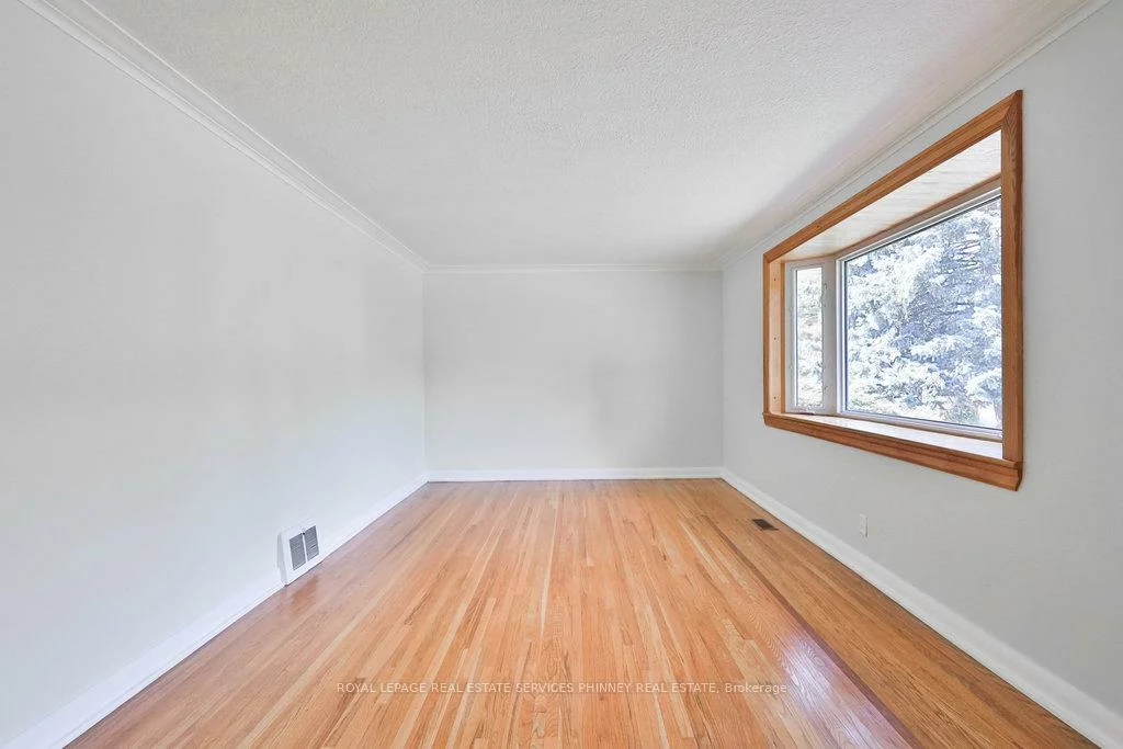 68, Oriole, Mineola, Mississauga