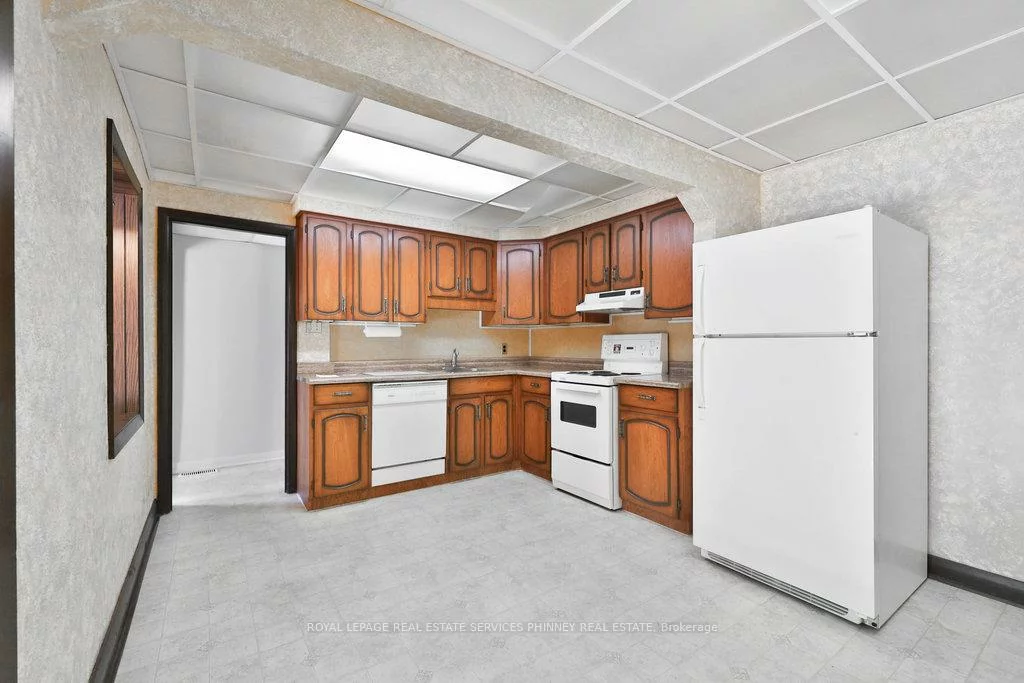 68, Oriole, Mineola, Mississauga