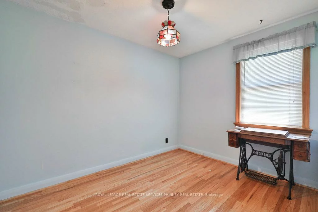 72, Oriole, Mineola, Mississauga