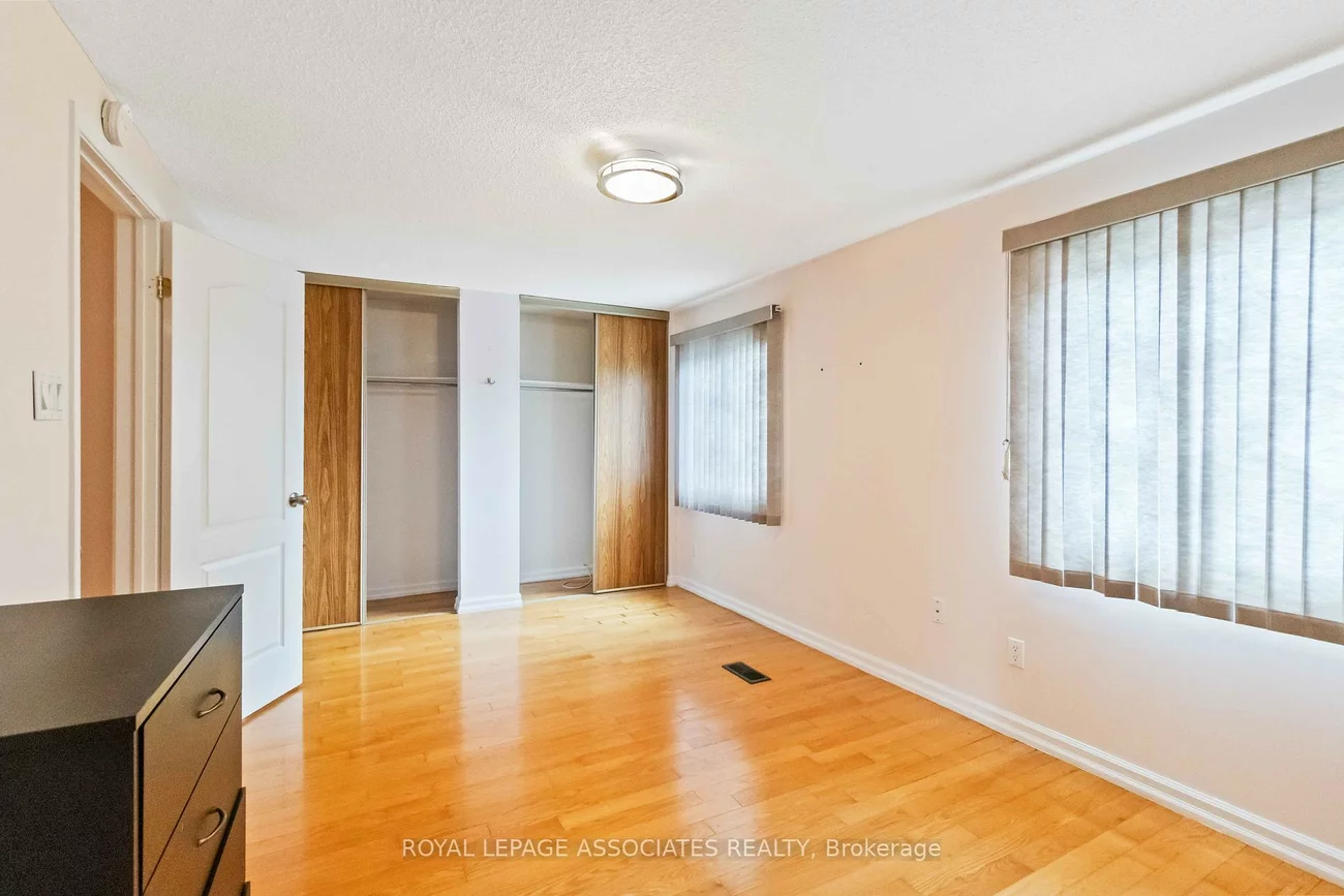 4343, Lee, Rathwood, Mississauga