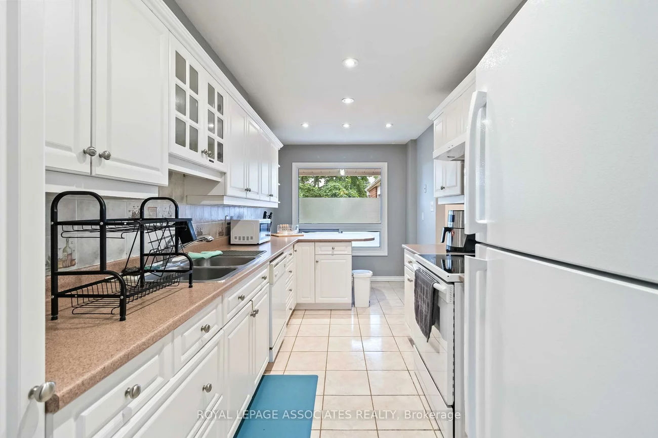 4343, Lee, Rathwood, Mississauga