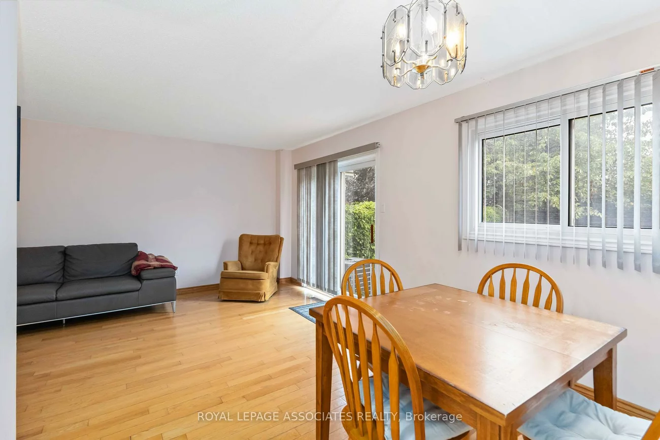4343, Lee, Rathwood, Mississauga