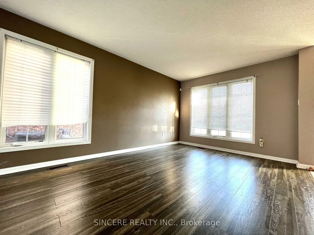 5872, Osprey, Lisgar, Mississauga