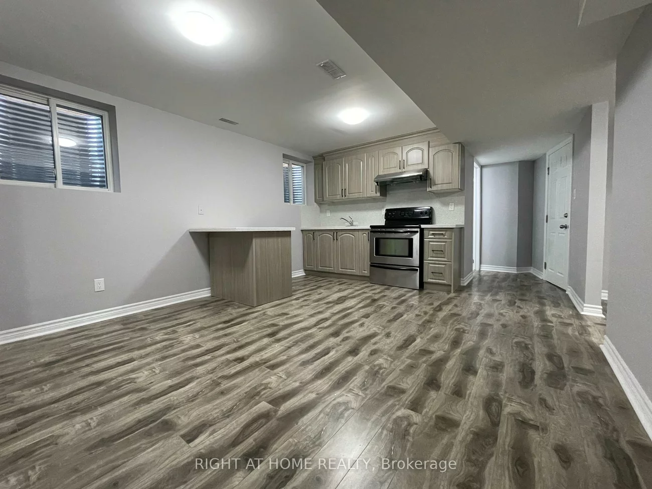 5837, Churchill Meadows, Central Erin Mills, Mississauga