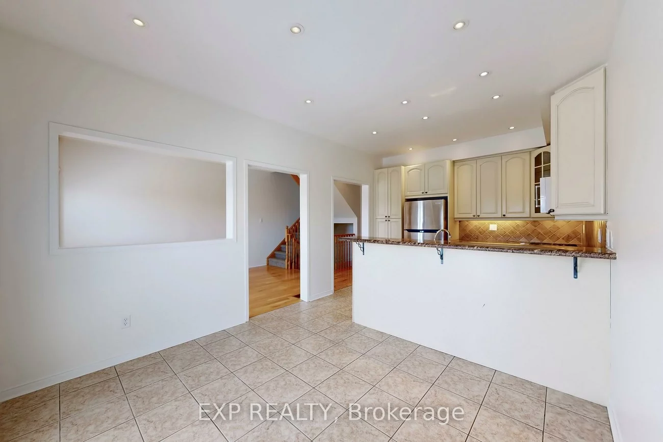 6630, Opera Glass, Meadowvale Village, Mississauga