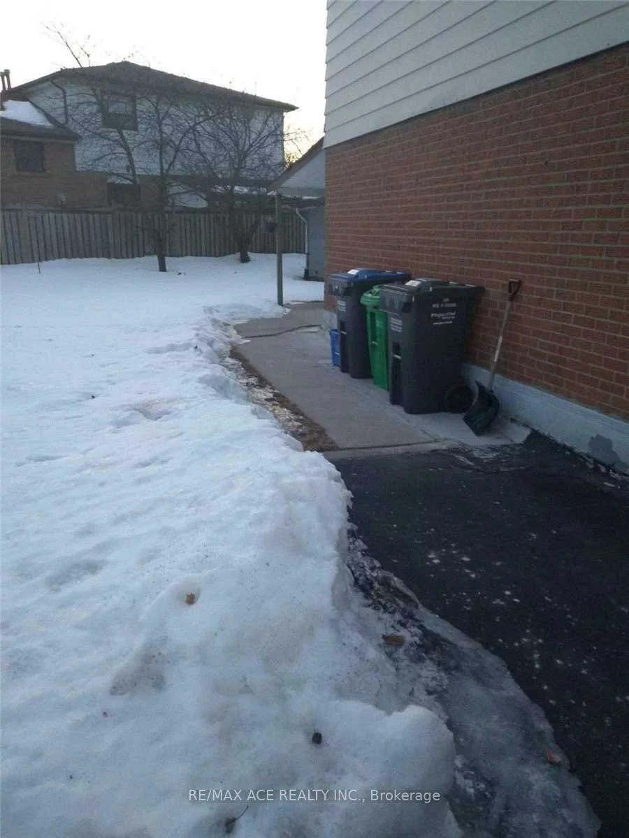 7022, Chigwel, Malton, Mississauga