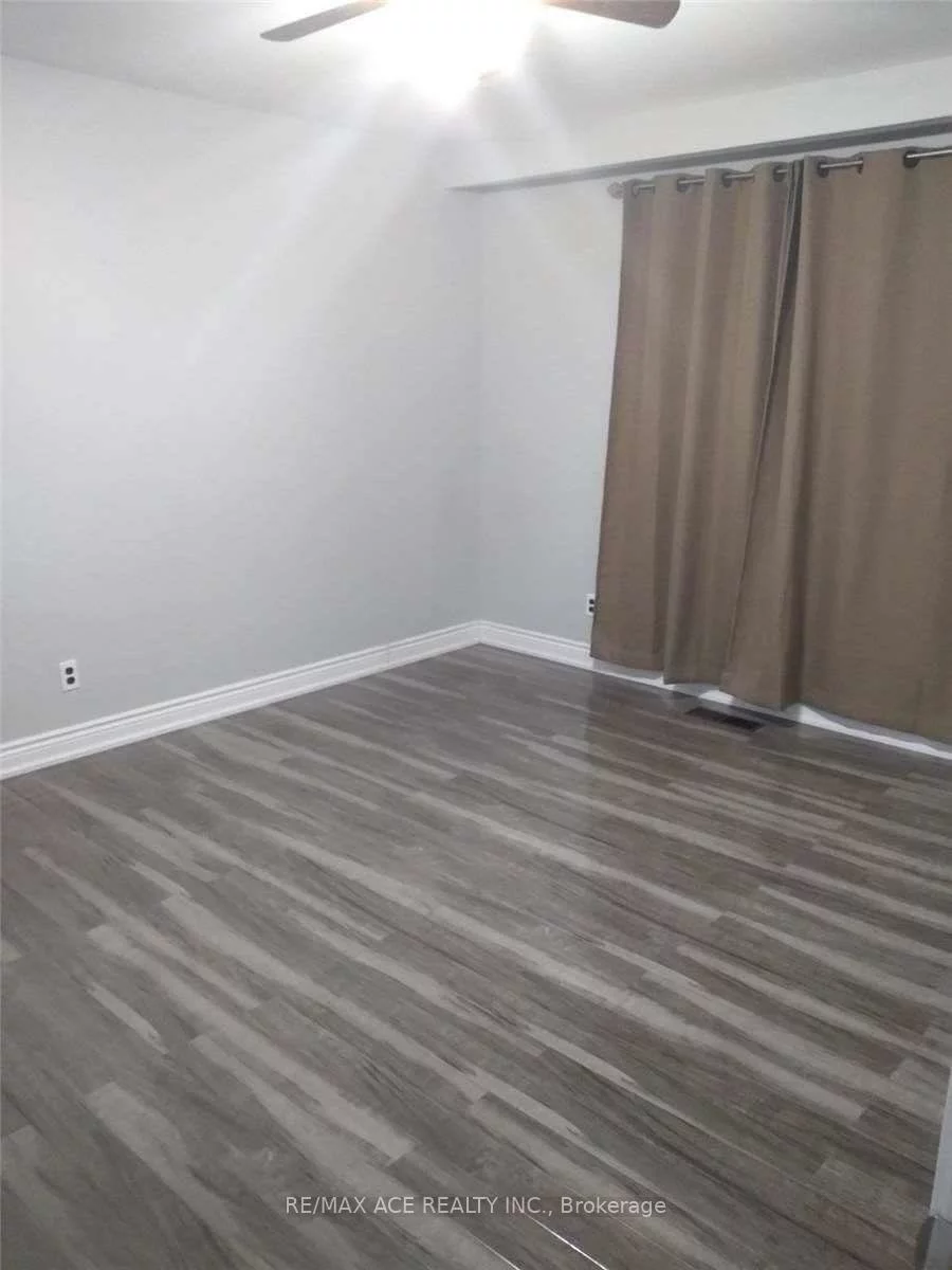 7022, Chigwel, Malton, Mississauga