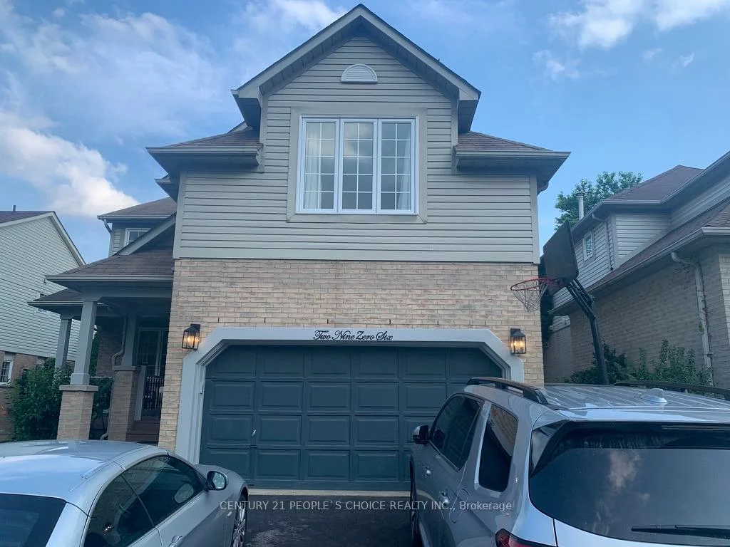 2906, Peacock, Central Erin Mills, Mississauga
