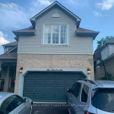 2906, Peacock, Central Erin Mills, Mississauga