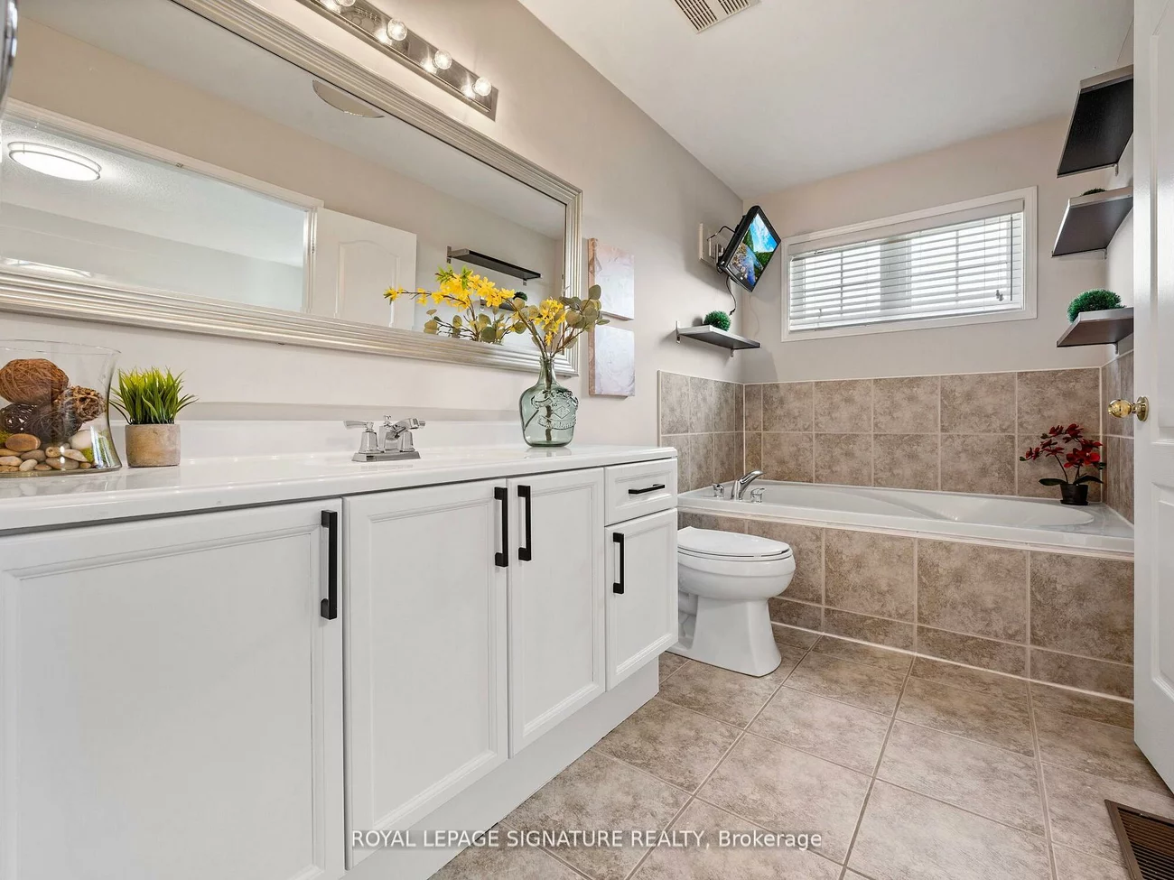 5015, Dubonet, Churchill Meadows, Mississauga