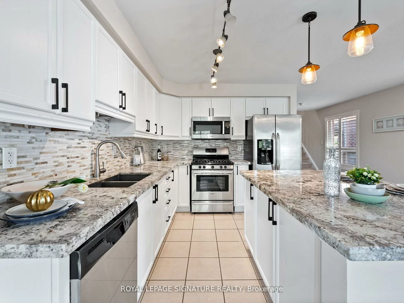 5015, Dubonet, Churchill Meadows, Mississauga