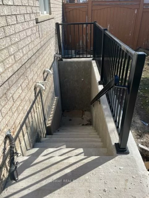 3194, World Series, Meadowvale, Mississauga