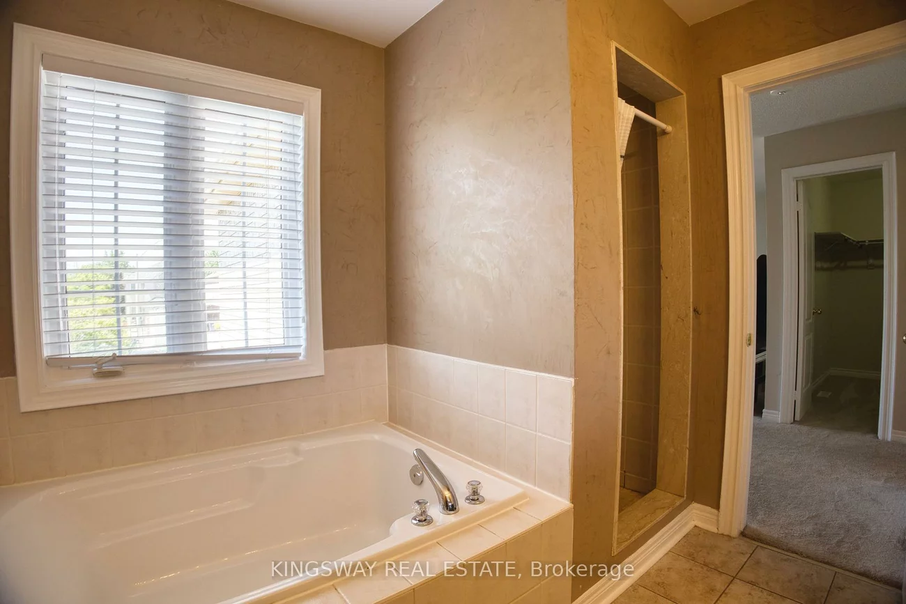 3194, World Series, Meadowvale, Mississauga