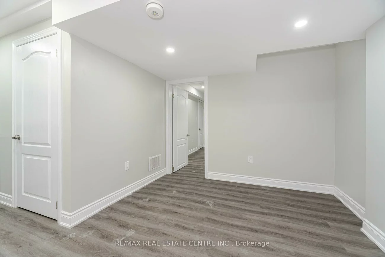 111, Ashridge, Rathwood, Mississauga