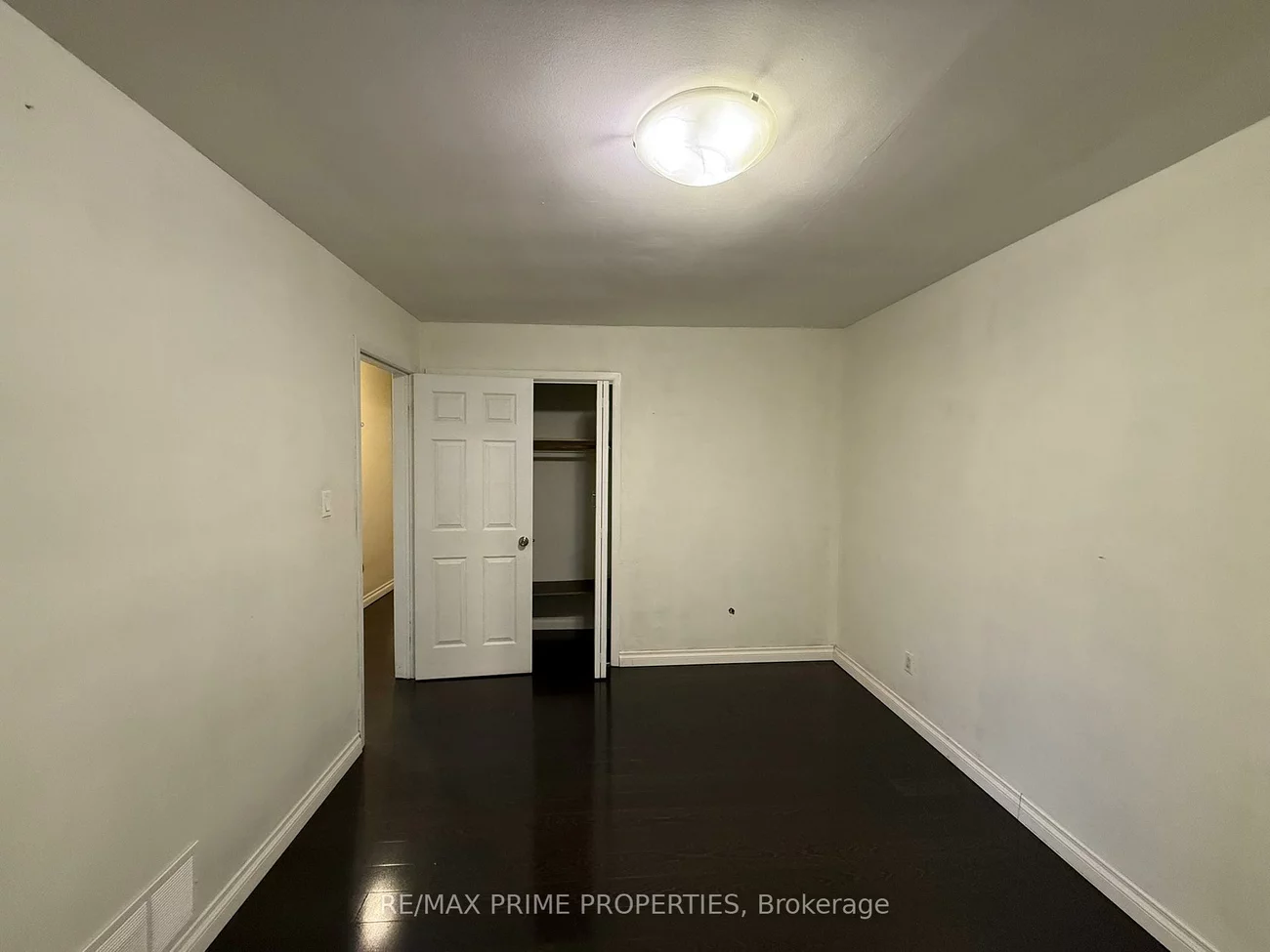 3563, Laddie, Malton, Mississauga