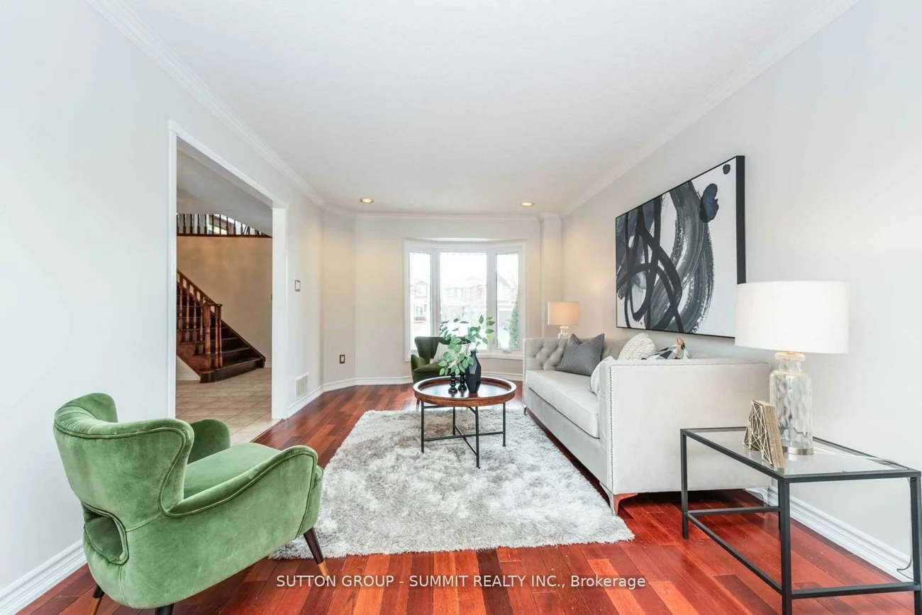 4822, Wild Rose, East Credit, Mississauga