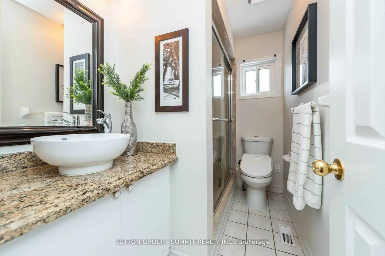 4822, Wild Rose, East Credit, Mississauga