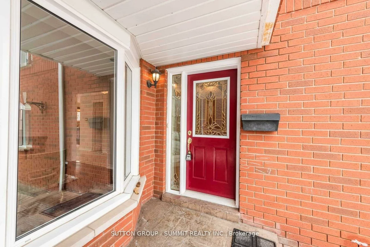 4822, Wild Rose, East Credit, Mississauga