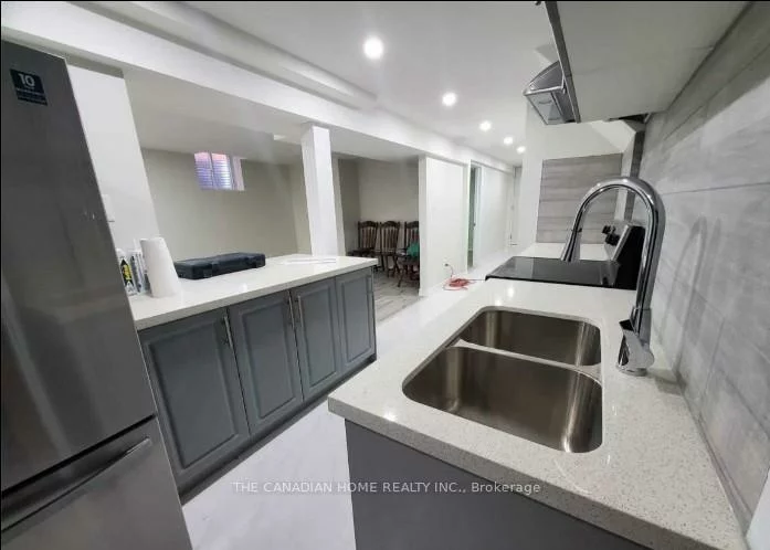 495, Bud Gregory, Hurontario, Mississauga