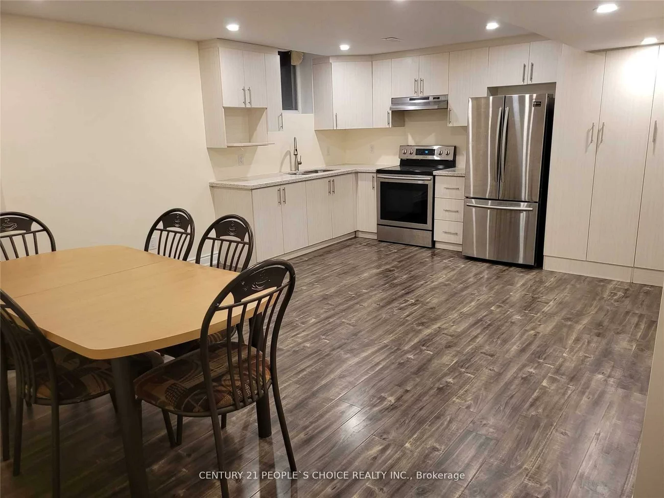 5487, Oscar Peterson, Churchill Meadows, Mississauga