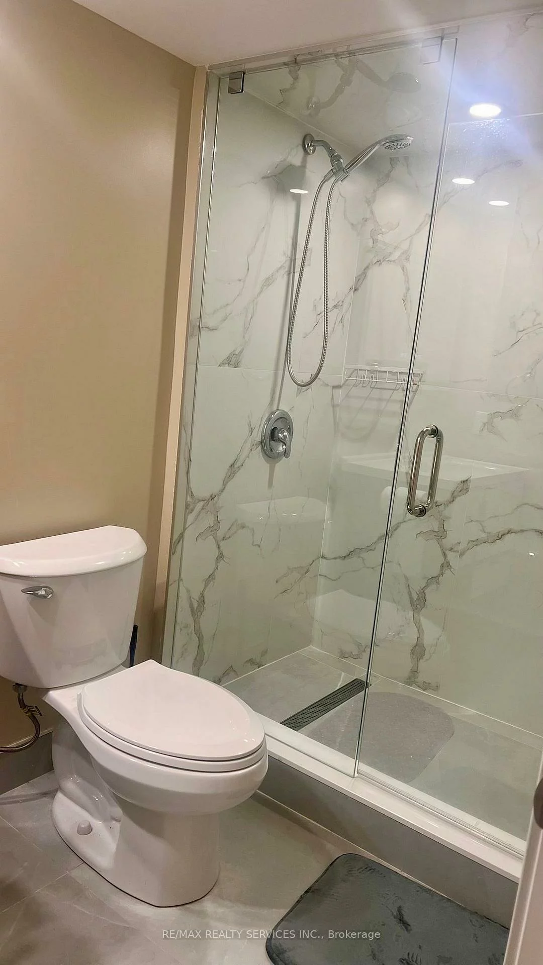 6888, Dillingwood, Lisgar, Mississauga