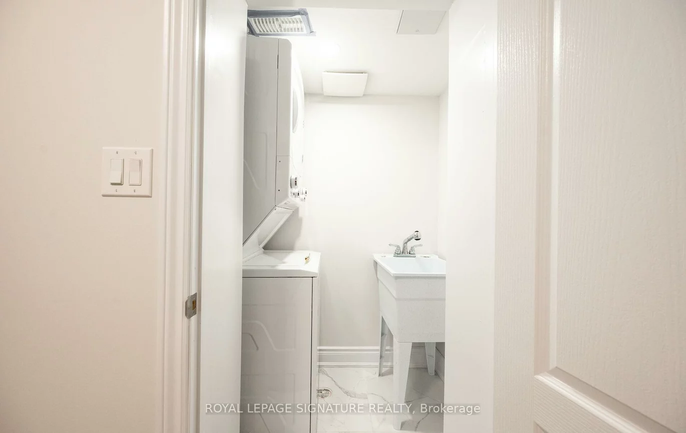 5615, Heatherleigh, East Credit, Mississauga