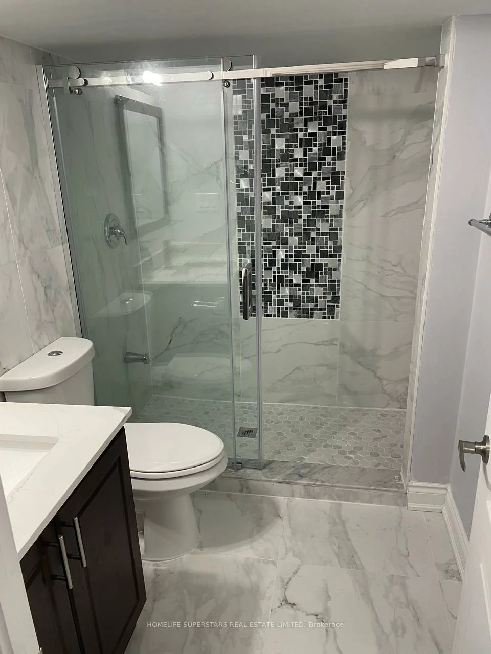 274, Oxbow, Hurontario, Mississauga