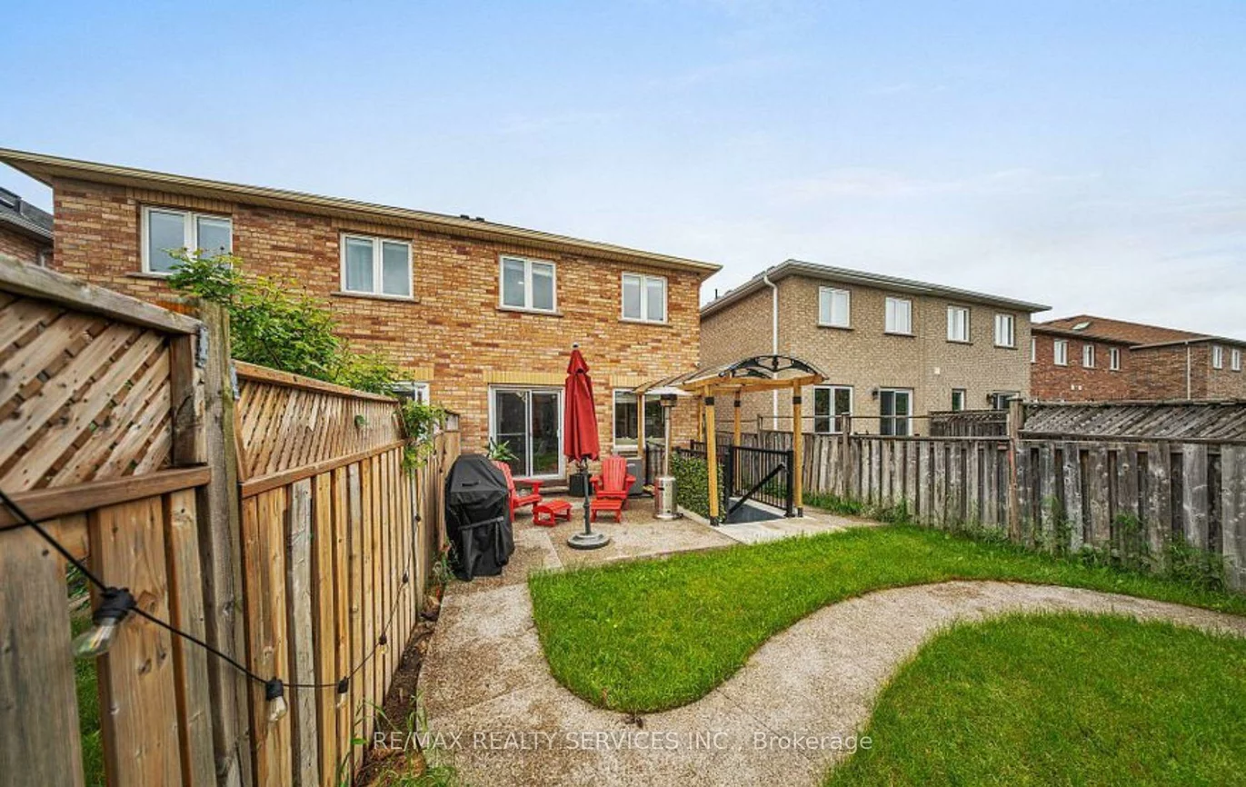 7095, Village, Meadowvale Village, Mississauga