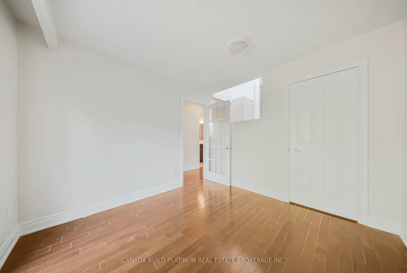 849, Inverhouse, Clarkson, Mississauga