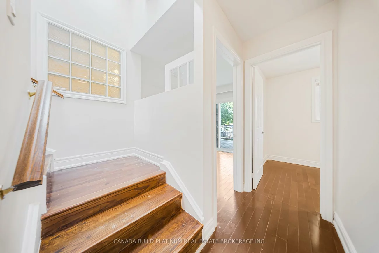 849, Inverhouse, Clarkson, Mississauga