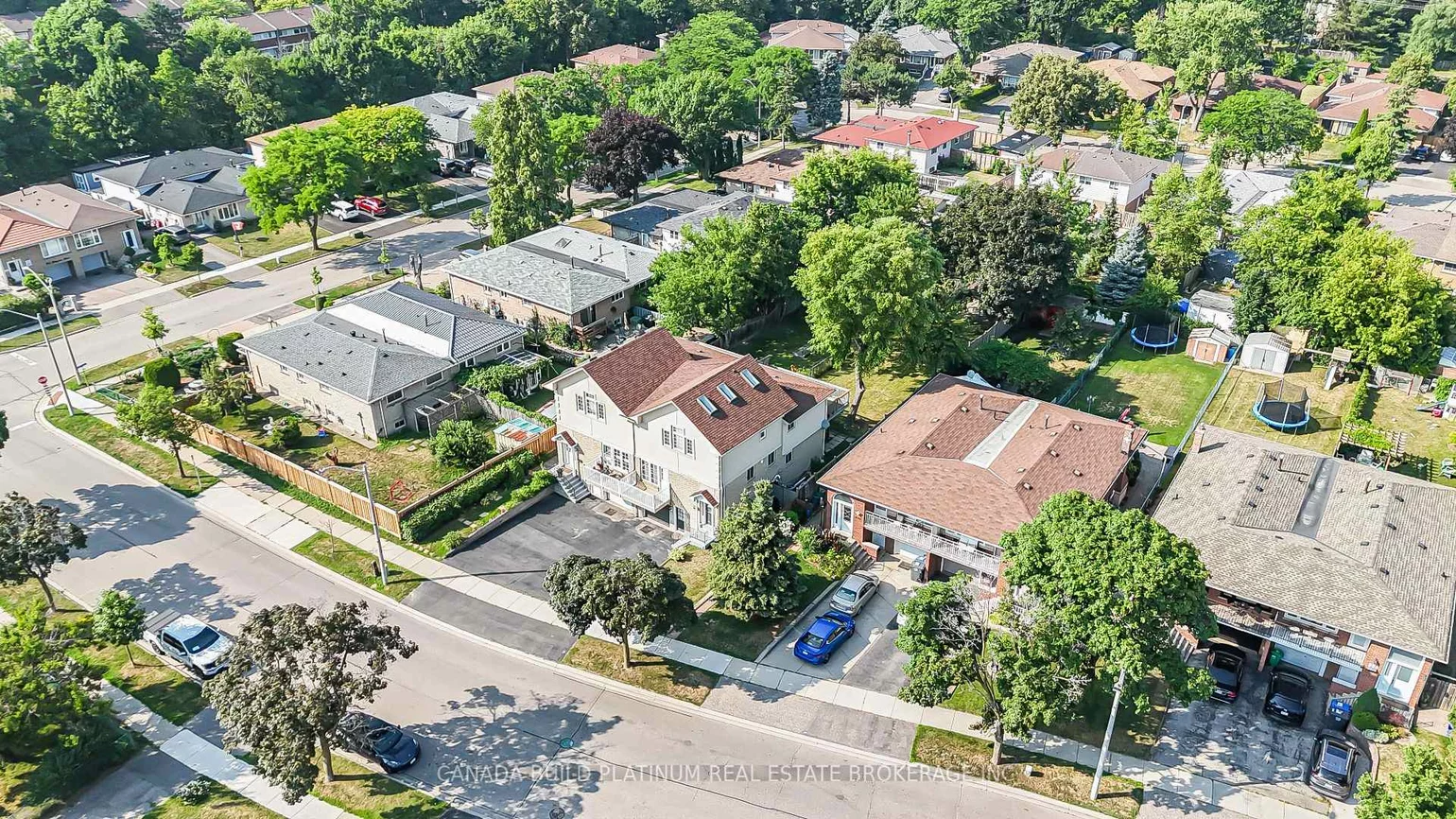 849, Inverhouse, Clarkson, Mississauga