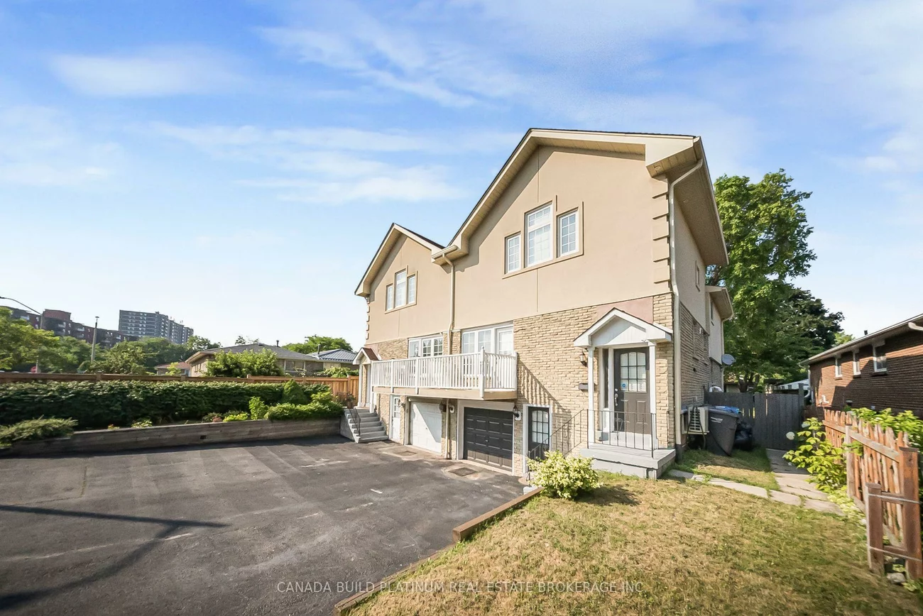 849, Inverhouse, Clarkson, Mississauga
