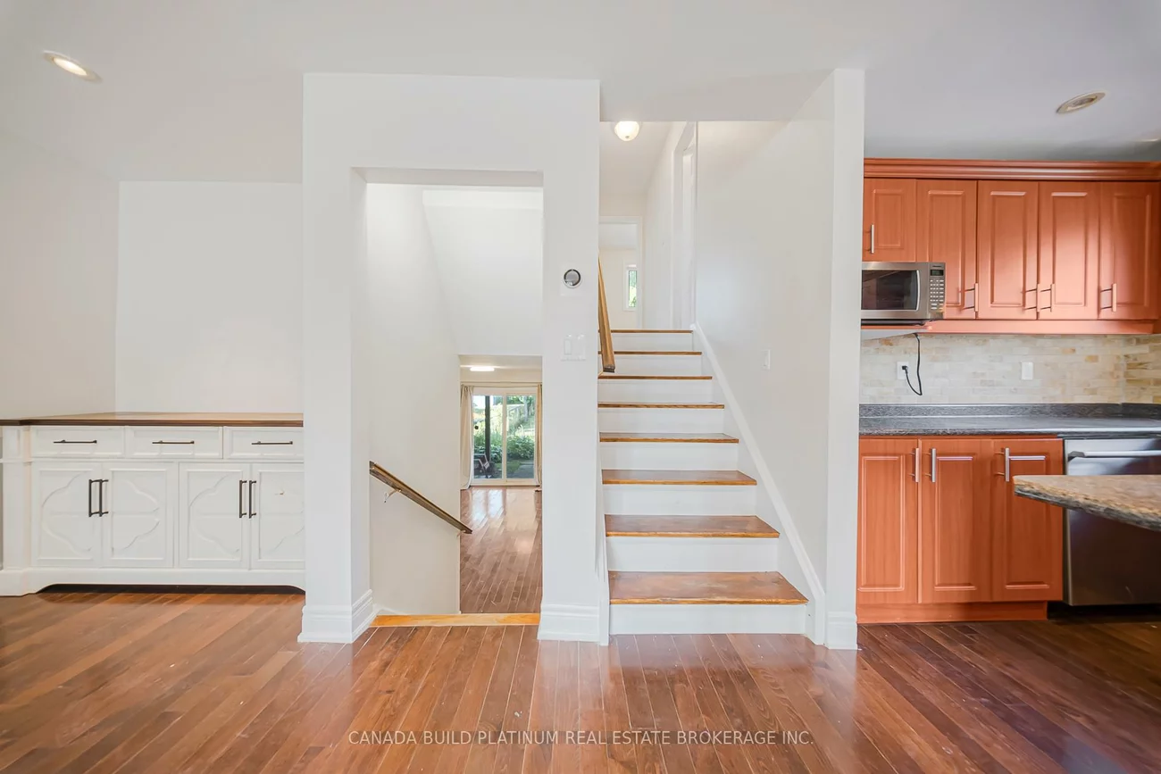 849, Inverhouse, Clarkson, Mississauga