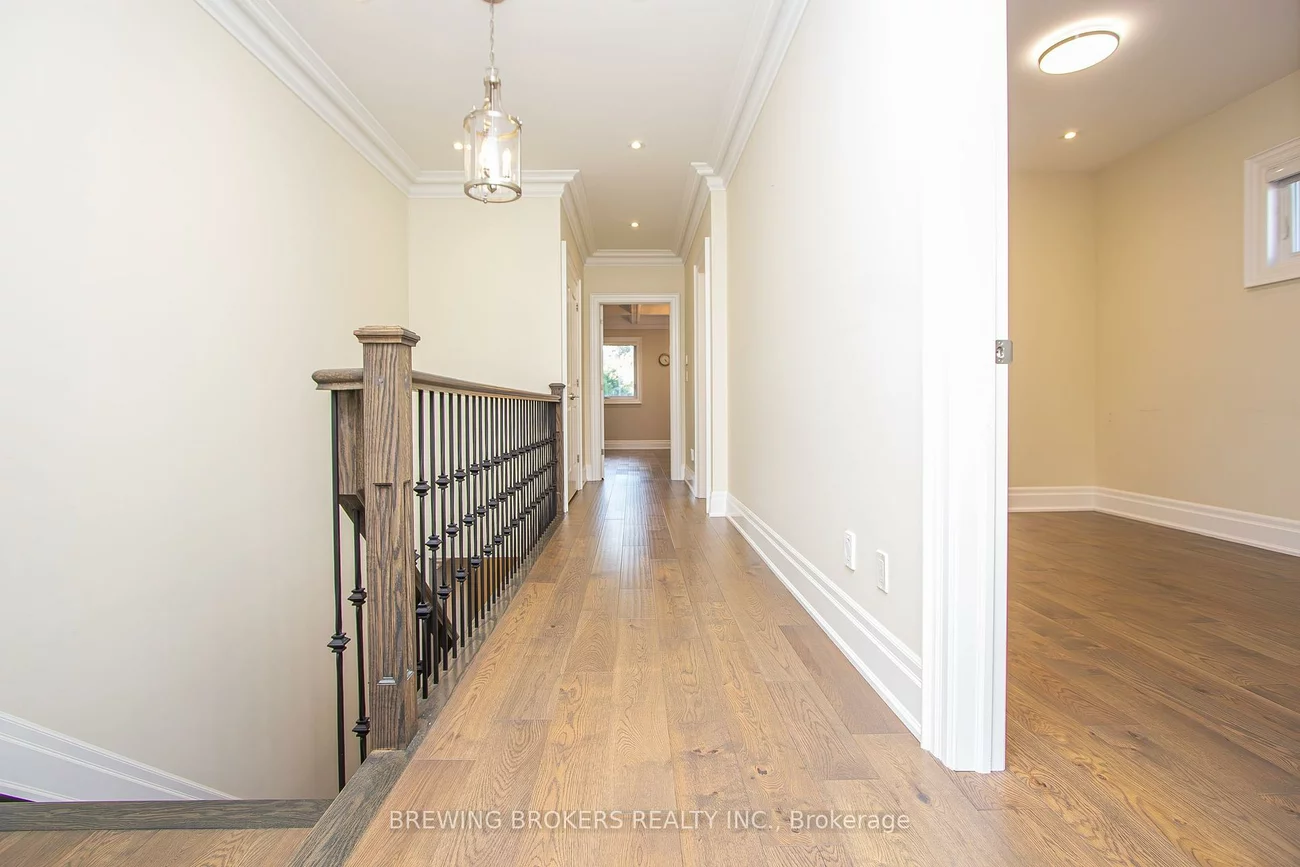 34B, Pine, Port Credit, Mississauga